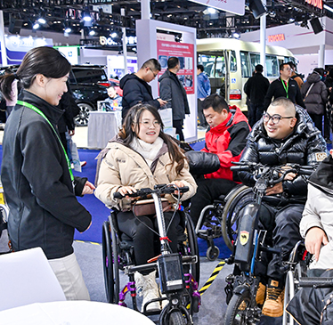 展商地域構(gòu)成：國際31%，國內(nèi)69%