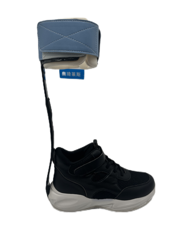 Carbon fiber orthosis for lower limbs (embedded in soles)-
