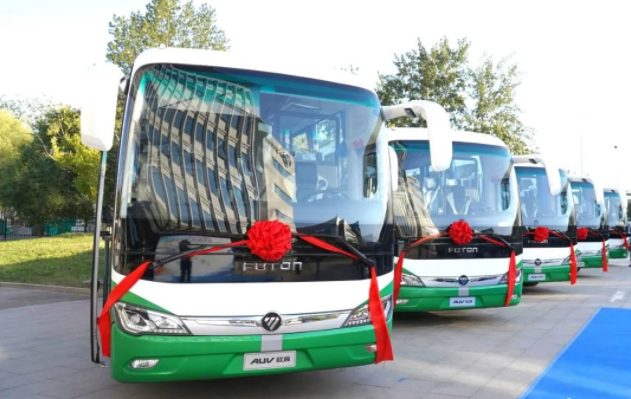 蓄勢(shì)待發(fā)！歐輝氫燃料客車駛?cè)攵瑠W核心區(qū)(圖2)